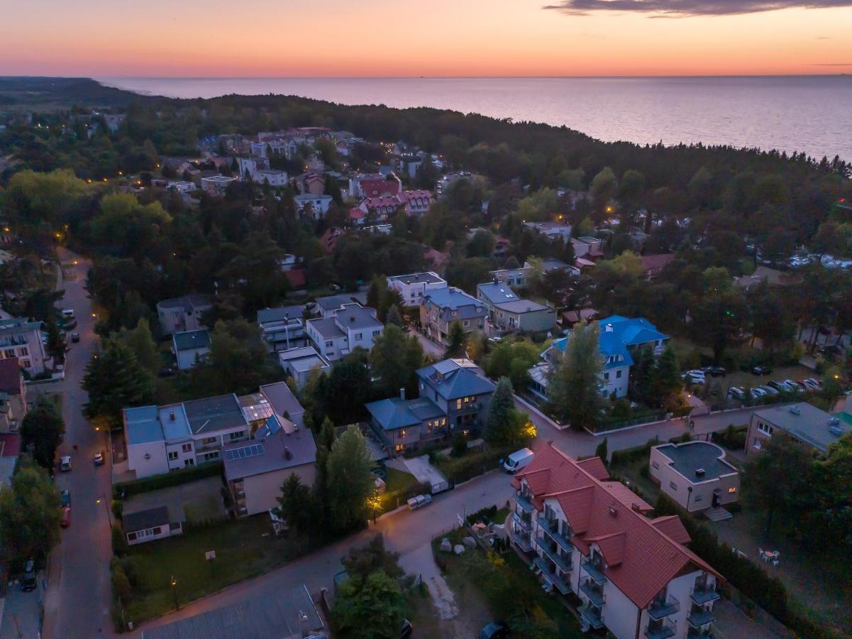 Hotel Farys Jastrzębia Góra Exterior foto